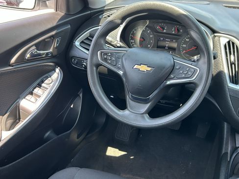Certified 2024 Chevrolet Malibu LT FWD image 15