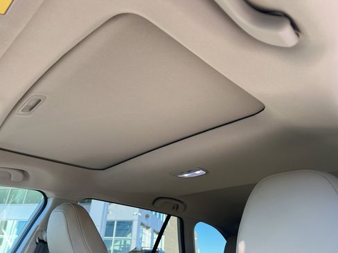 Certified 2025 Subaru Outback Limited image 19