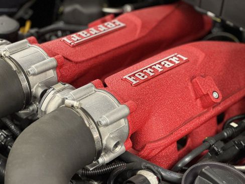 Used 2023 Ferrari Roma RWD image 31
