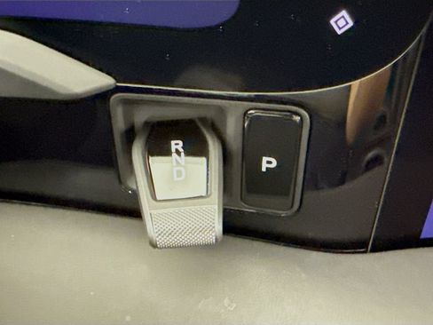 Certified 2025 Porsche Taycan RWD image 21