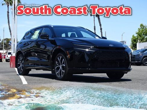 New 2026 Toyota Crown Signia AWD/4WD image 1