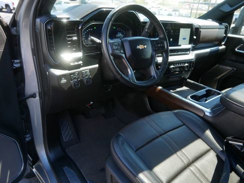 Used 2024 Chevrolet Silverado 3500 High Country w/ High Country Premium Package AWD/4WD image 13