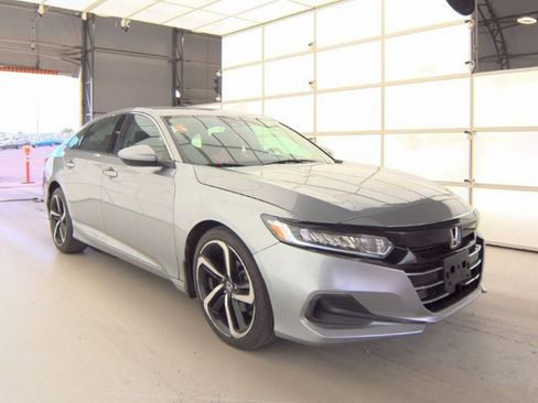 Used 2021 Honda Accord LX image 4