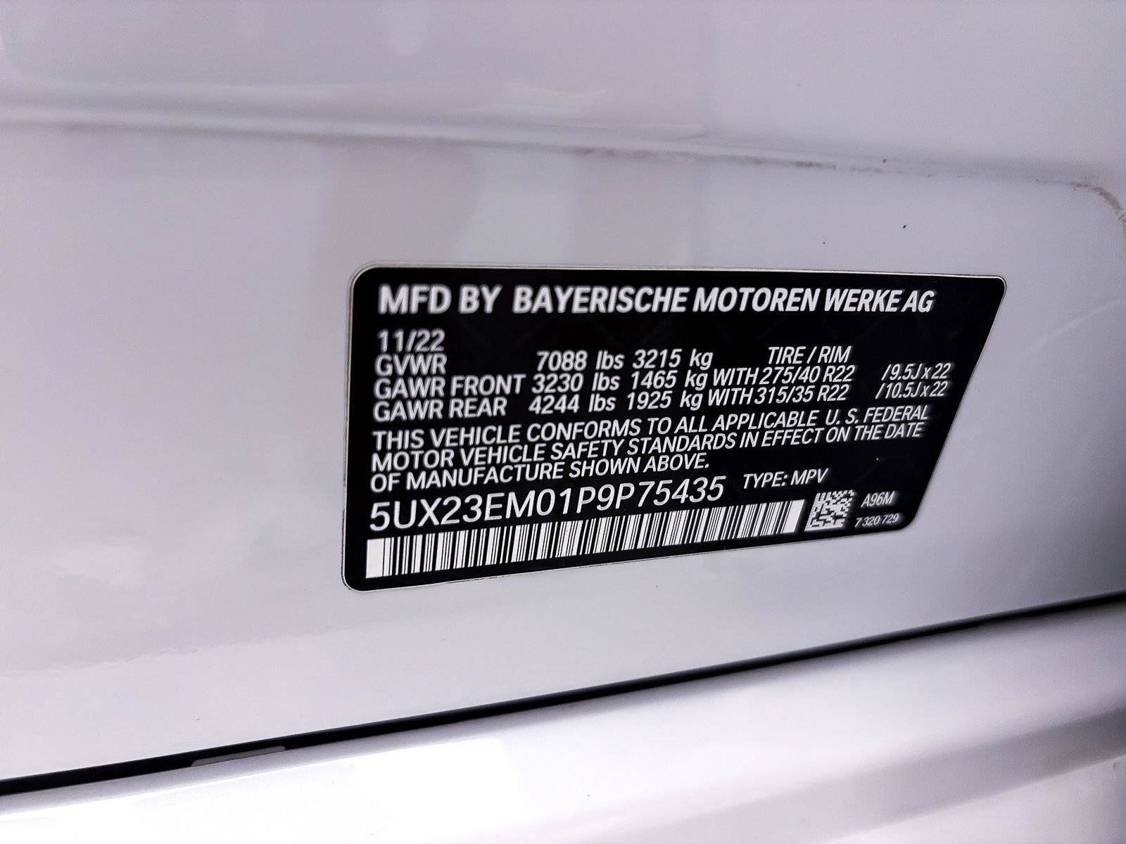 Used 2023 BMW X7 xDrive40i w/ M Sport Package AWD/4WD image 41