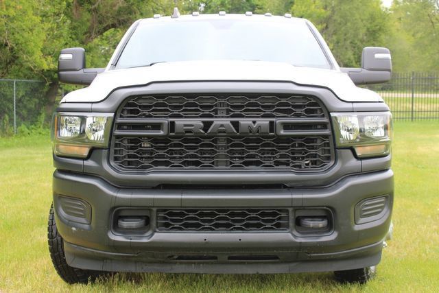 Used 2023 RAM 3500 Tradesman AWD/4WD image 12