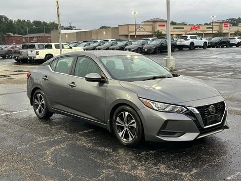 Used 2020 Nissan Sentra SV FWD image 3