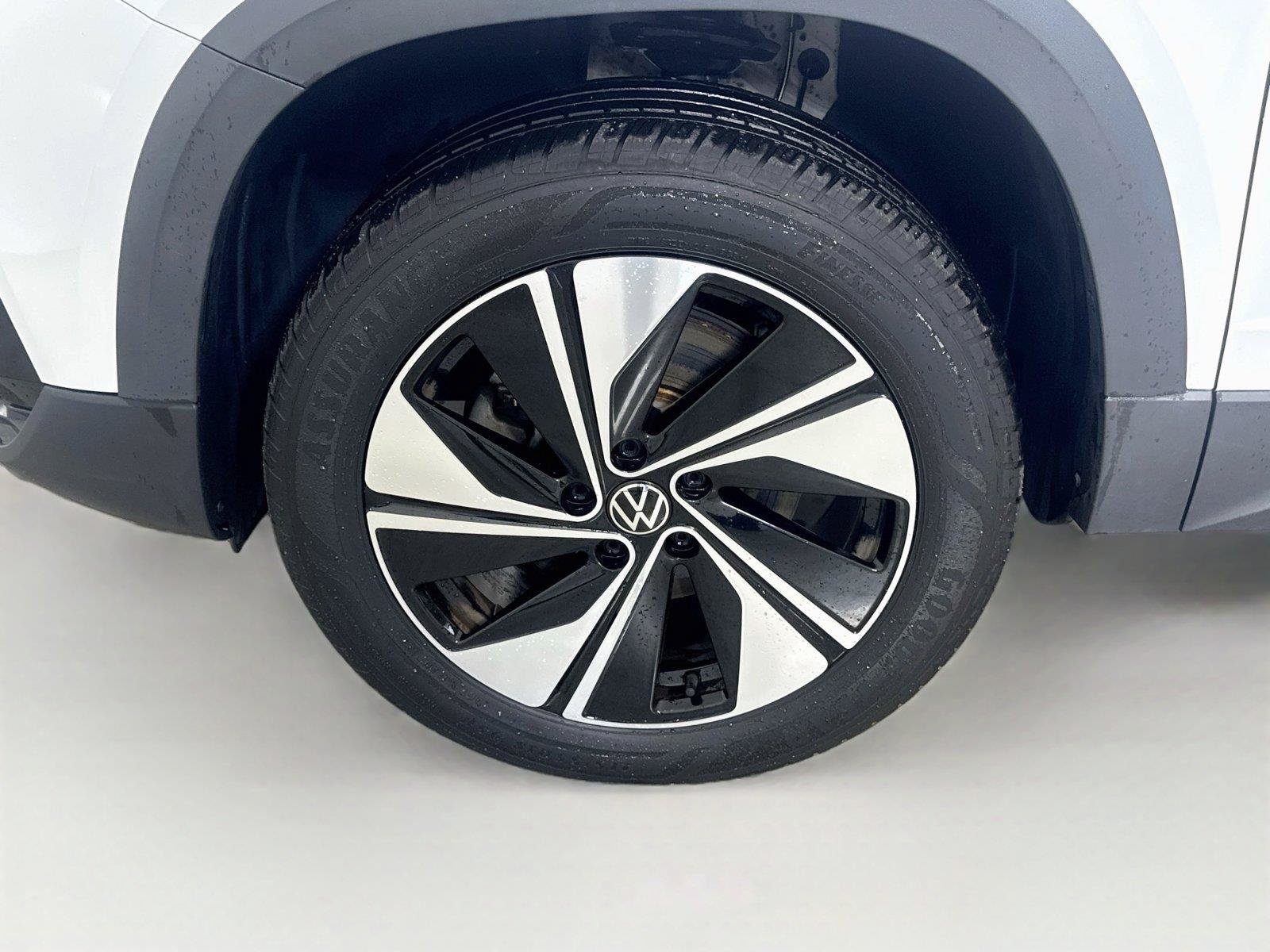 Certified 2023 Volkswagen Taos SE AWD/4WD image 29