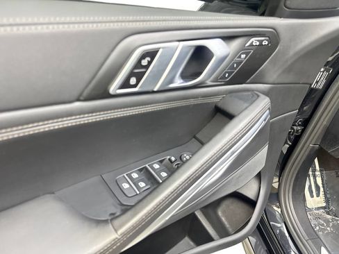 Used 2023 BMW X6 xDrive40i w/ M Sport Package AWD/4WD image 33