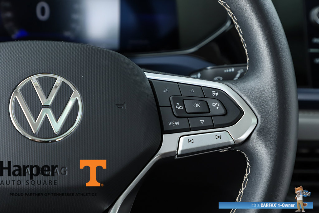 Used 2023 Volkswagen Taos SE w/ Panoramic Sunroof Package AWD/4WD image 22