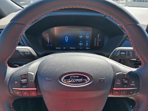 Used 2024 Ford Escape ST-Line image 16