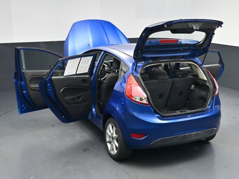 Used 2019 Ford Fiesta SE w/ Equipment Group 201A image 15