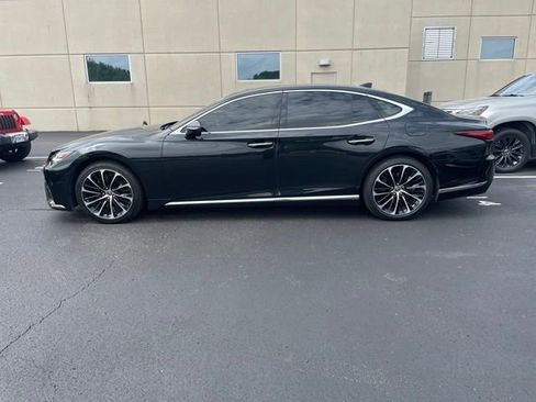 Used 2023 Lexus LS 500 AWD w/ Luxury Package image 3