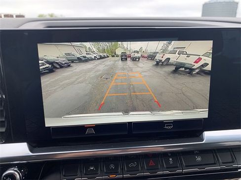 Used 2024 GMC Sierra 1500 Elevation image 14