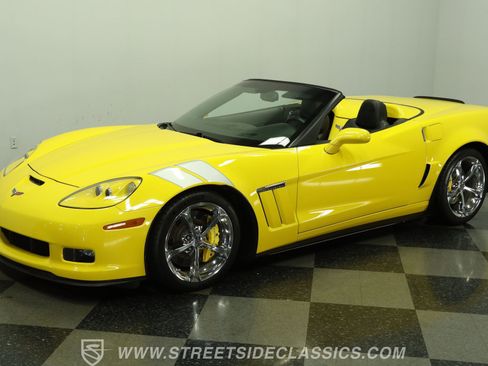 Used 2012 Chevrolet Corvette Grand Sport w/ 2LT Preferred Equipment Group RWD image 6