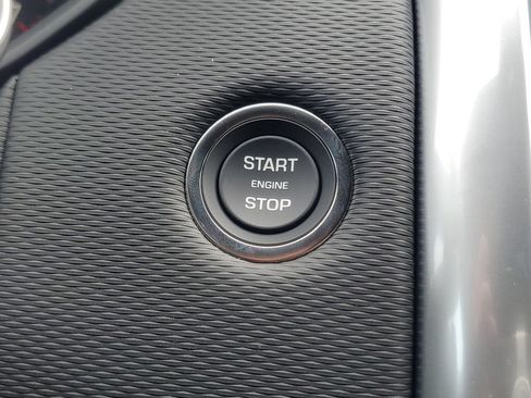New 2026 Land Rover Discovery Limited Edition AWD/4WD image 19