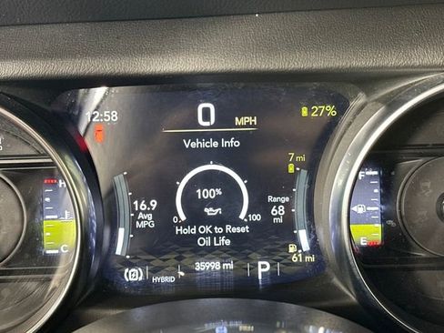 Used 2023 Jeep Wrangler Unlimited Sahara w/ Cold Weather Group image 18