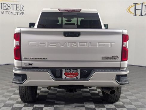Certified 2021 Chevrolet Silverado 2500 High Country w/ Z71 Off-Road Package image 6