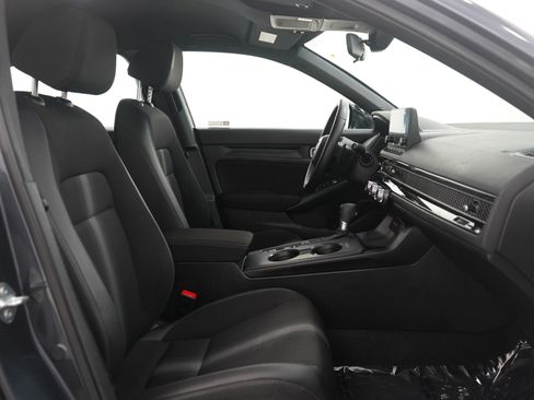 Used 2024 Honda Civic Sport image 11