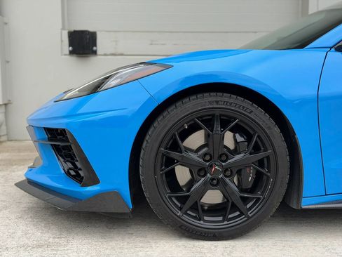 Used 2021 Chevrolet Corvette Stingray Premium Cpe w/ Z51 Performance Package RWD image 41