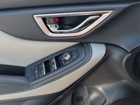 Used 2022 Subaru Forester Limited image 28