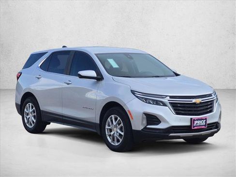 Used 2022 Chevrolet Equinox LT FWD image 3