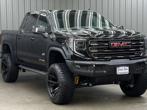 Used 2026 GMC Sierra 1500 AT4X AWD/4WD image 7