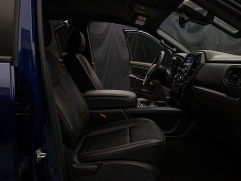 Used 2024 Nissan Titan PRO-4X w/ Off Road Protection Package image 16