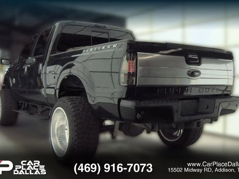 Used 2015 Ford F250 Platinum w/ FX4 Off-Road Package image 5