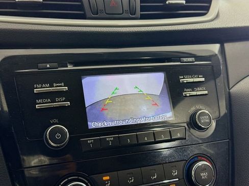 Used 2016 Nissan Rogue S AWD/4WD image 33