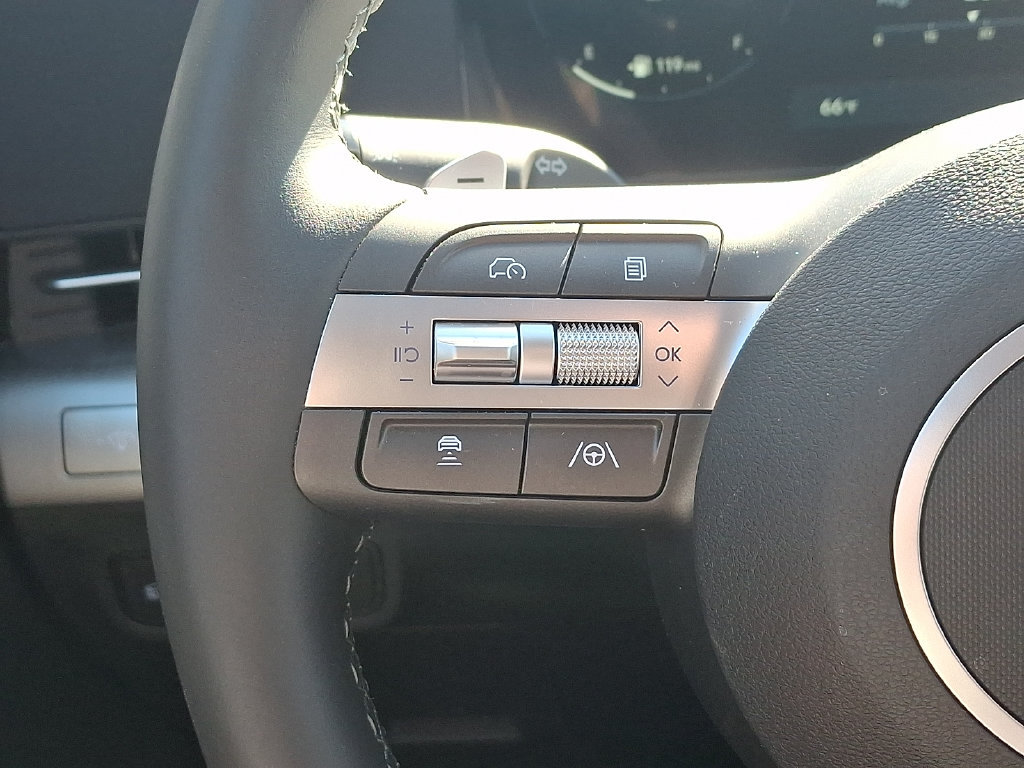 Used 2026 Hyundai Kona Limited AWD/4WD image 21
