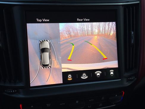 Used 2022 Maserati Levante GT image 35