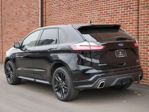 Used 2019 Ford Edge ST w/ Equipment Group 401A image 3