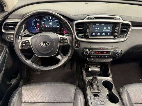 Used 2019 Kia Sorento EX AWD/4WD image 24