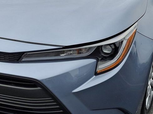 Used 2024 Toyota Corolla LE image 12
