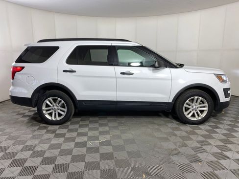 Used 2016 Ford Explorer 4WD image 7