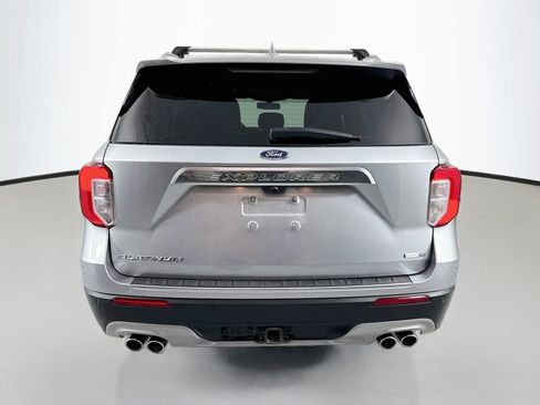 Used 2020 Ford Explorer Platinum w/ Premium Technology Package AWD/4WD image 10