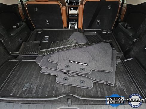 Certified 2023 Nissan Pathfinder Platinum image 11