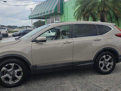Used 2017 Honda CR-V EX-L image 2
