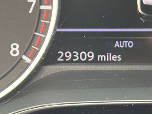 Used 2025 Nissan Pathfinder SV AWD/4WD image 43