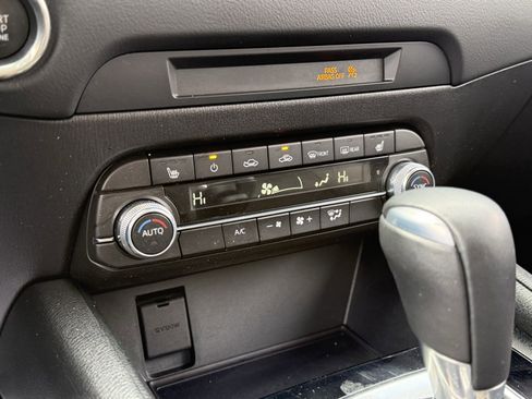 Used 2019 MAZDA CX-5 Touring image 22