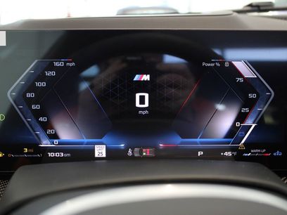 New 2026 BMW X5 M60i w/ Climate Comfort Package