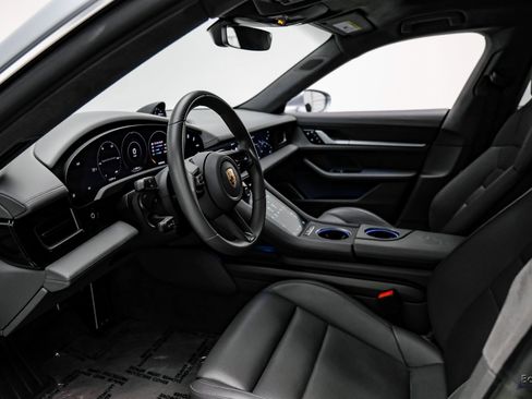 Used 2023 Porsche Taycan Turbo S w/ Premium Package image 31