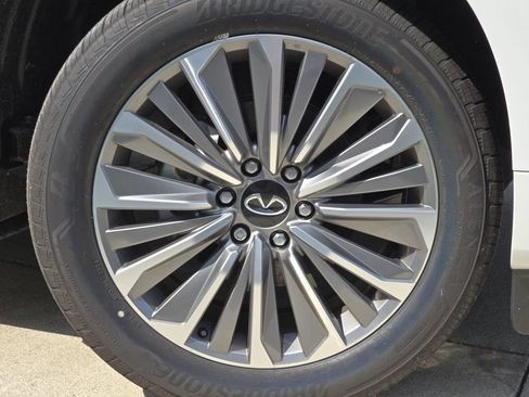 New 2025 INFINITI QX80 Sensory w/ Exterior Package image 19