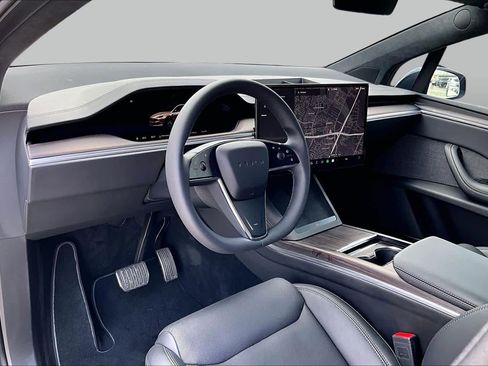 Used 2024 Tesla Model X AWD/4WD image 15