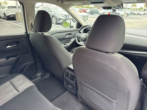 New 2026 Nissan Rogue SV FWD image 20