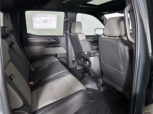 New 2026 Chevrolet Silverado 1500 ZR2 image 28