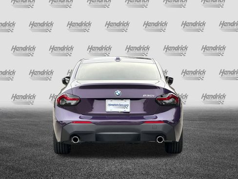 Used 2025 BMW 230i Coupe w/ Convenience Package image 6