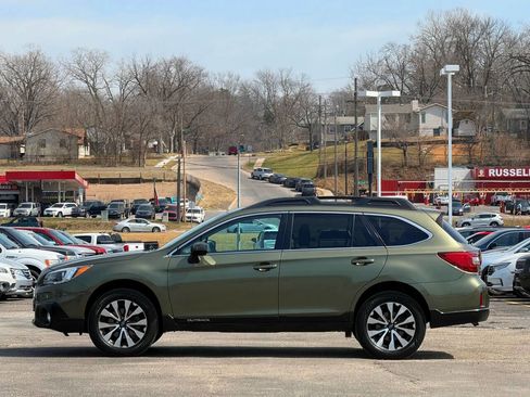 Used 2017 Subaru Outback 2.5i Limited image 5
