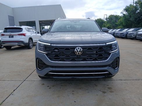 New 2026 Volkswagen Atlas SEL Premium R-Line AWD/4WD image 2