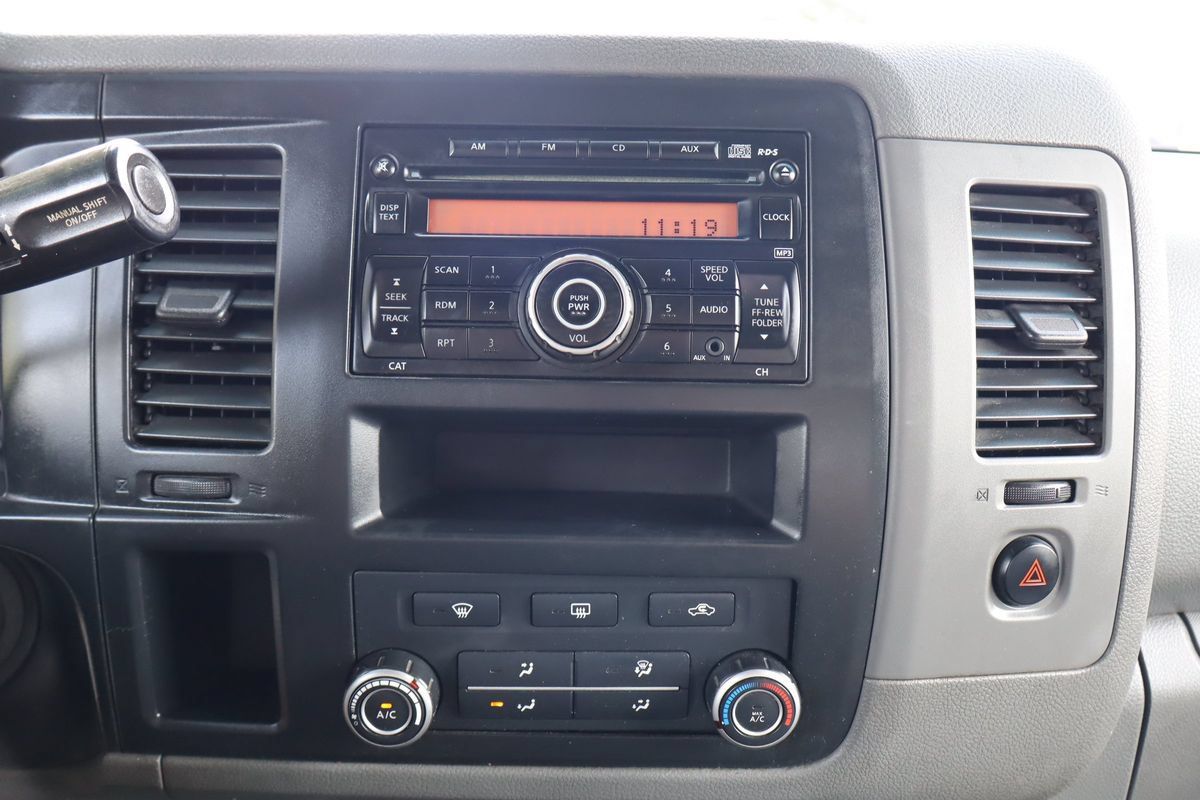 Used 2012 Nissan NV 3500 SV w/ Side Curtain Airbag Pkg RWD image 32